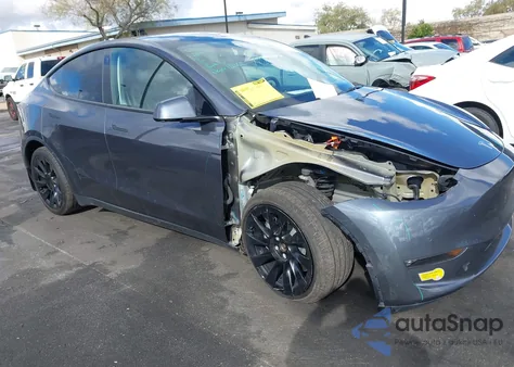 2022 Tesla Model Y Long Range Dual Motor All-Wheel Drive from USA, damaged, VIN 7SAYGDEE4NF354335